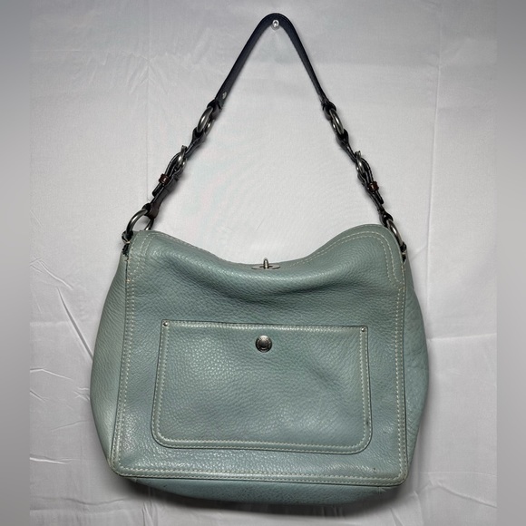 Coach Handbags - Coach Turnlock Bag